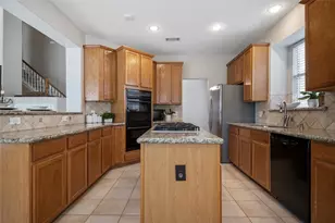 35 N York Gate Ct, The Woodlands, TX 77382 - Photo 19