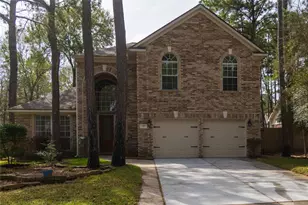 35 N York Gate Ct, The Woodlands, TX 77382 - Photo 3