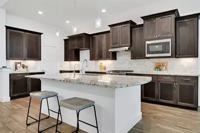 2905 Lago Costa Drive, Texas City, TX 77568 - Photo 9