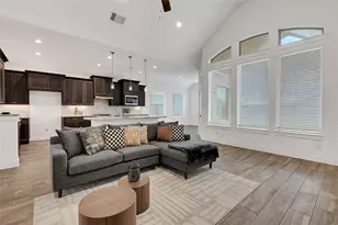 2905 Lago Costa Dr, Texas City, TX 77568 - Photo 7