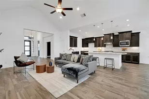 2905 Lago Costa Dr, Texas City, TX 77568 - Photo 5