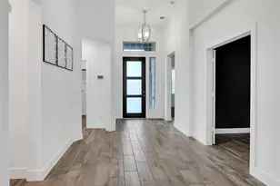 2905 Lago Costa Dr, Texas City, TX 77568 - Photo 3