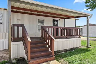 2222 N Austin Avenue #32, Pearland, TX 77581 - Photo 3