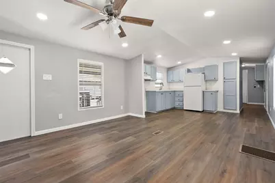 2222 N Austin Avenue #32, Pearland, TX 77581 - Photo 7