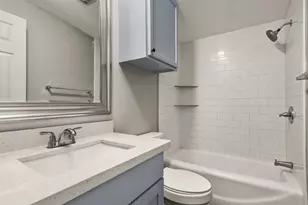 2222 N Austin Ave, Pearland, TX 77581 - Photo 17