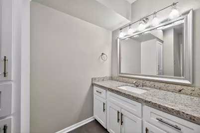 6308 Meredith Drive, Bellaire, TX 77401 - Photo 19