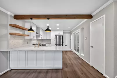 6308 Meredith Drive, Bellaire, TX 77401 - Photo 7