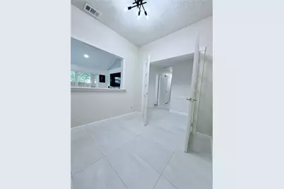 6610 La Puente Dr, Houston, TX 77083 - Photo 9