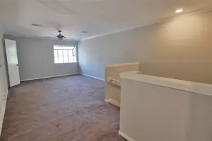 8003 Oakwood Forest Dr, Houston, TX 77040 - Photo 33