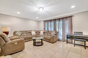1615 Redway Ln, Houston, TX 77062 - Photo 9