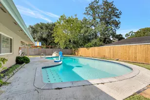 1615 Redway Ln, Houston, TX 77062 - Photo 33