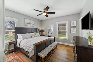 216 W 30th St, Houston, TX 77018 - Photo 11