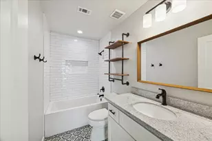 216 W 30th St, Houston, TX 77018 - Photo 29
