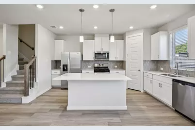 3213 Quiet Sunset Drive, Houston, TX 77080 - Photo 1