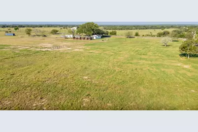 3971 US Highway 77 S, Hallettsville, TX 77964 - Photo 15