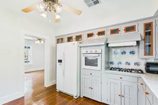 314 W Sidnor St, Alvin, TX 77511 - Photo 9