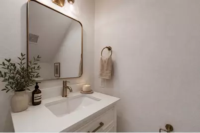 102 E 44th Street #C, Houston, TX 77018 - Photo 7