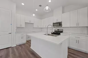 102 E 44th St, Houston, TX 77018 - Photo 9