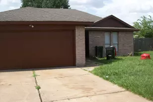 10526 Crescent Moon Dr, Houston, TX 77064 - Photo 1