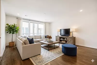 946 W 18th Street, Houston, TX 77008 - Photo 11