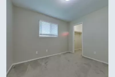 2706 King James Court, Webster, TX 77598 - Photo 9