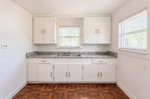 7915 Colonial Ln, Houston, TX 77051 - Photo 5