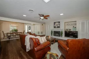 3616 Sweetbriar Dr, Bryan, TX 77802 - Photo 9