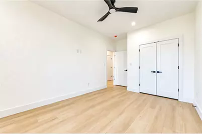 8220 Gladstone Street #A/B, Houston, TX 77051 - Photo 17