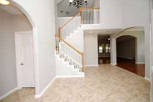 13409 Gardenspring Ct, Rosharon, TX 77583 - Photo 7