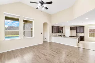 17206 Upper Ridge Ln, Humble, TX 77346 - Photo 9