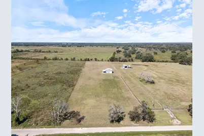 447 Cr 154 Bowie Rd, Cedar Lane, TX 77415 - Photo 5