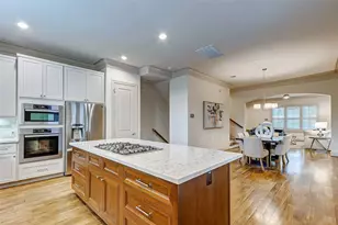 1955 Sheridan St, Houston, TX 77030 - Photo 9