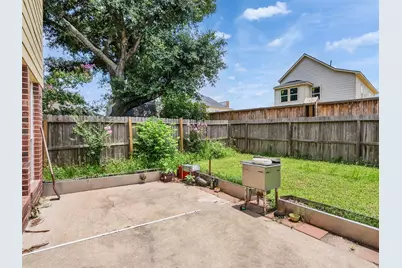 1702 Lake Geneva Court, Houston, TX 77084 - Photo 15