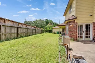 1702 Lake Geneva Ct, Houston, TX 77084 - Photo 17
