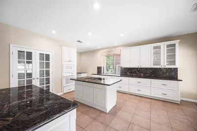 12506 Whispering Sands Court, Houston, TX 77041 - Photo 9