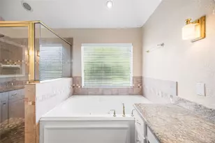 12506 Whispering Sands Ct, Houston, TX 77041 - Photo 29
