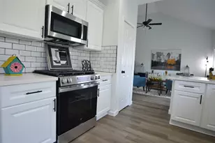 6718 Poplar Bend Ln, Dickinson, TX 77539 - Photo 11