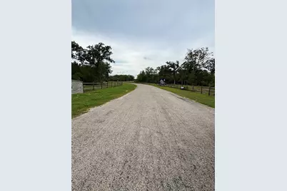 149 Woodland Meadows Lane, La Grange, TX 78945 - Photo 3