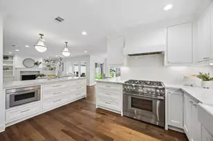 14355 Chadbourne Dr, Houston, TX 77079 - Photo 17
