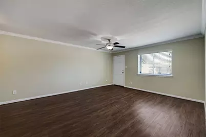 2006 W 43rd Street #78, Houston, TX 77018 - Photo 3