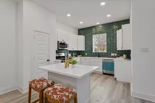 5604 Mulvey St, Houston, TX 77020 - Photo 9