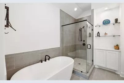817 W 19th Street, Houston, TX 77008 - Photo 15