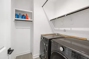 817 W 19th St, Houston, TX 77008 - Photo 21