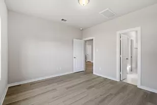 12015 Moonlight Path Dr, Conroe, TX 77304 - Photo 17