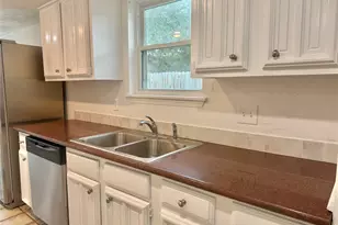 3602 Brier Gardens Dr, Houston, TX 77082 - Photo 5