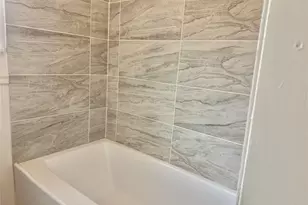 3602 Brier Gardens Dr, Houston, TX 77082 - Photo 19