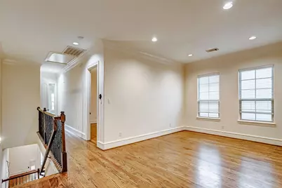 5710 Darling Street, Houston, TX 77007 - Photo 11