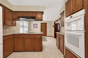 737 Holly Springs Dr, Conroe, TX 77302 - Photo 19