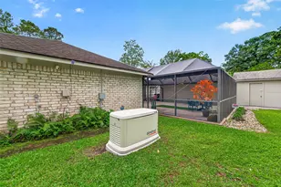 737 Holly Springs Dr, Conroe, TX 77302 - Photo 3