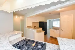 5405 Southlea St, Houston, TX 77033 - Photo 15